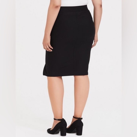 Torrid Mini Studio Luxe Point Lace up effect pencil black skirt Sz-2  V13 - Picture 2 of 13